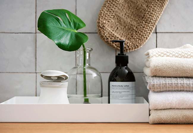 Qufora IrriSedo MiniGo campaign bathroom interior picture